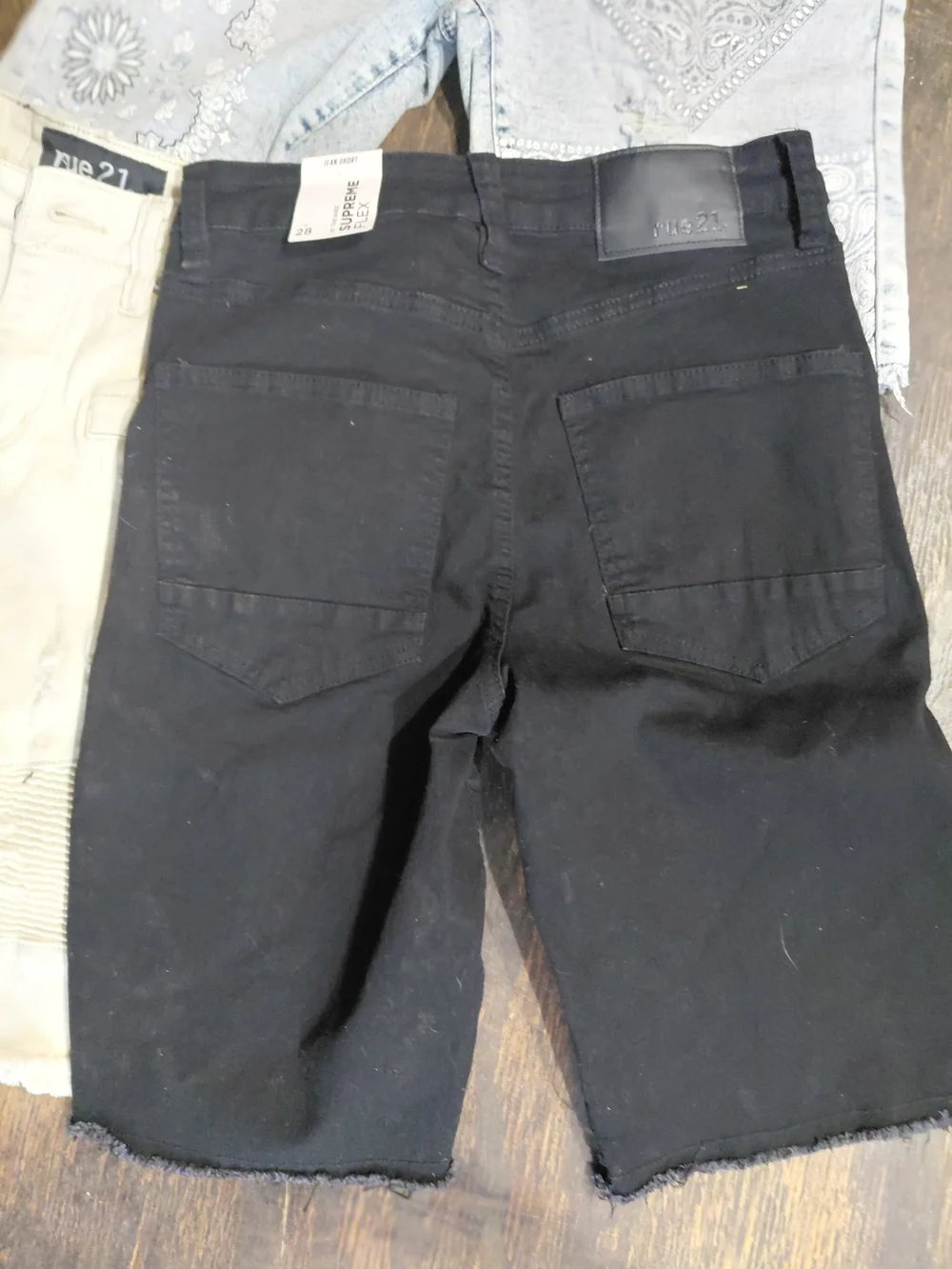 Rue21 Men's Slim Biker Denim Shorts - Light Wash, Cream, Black